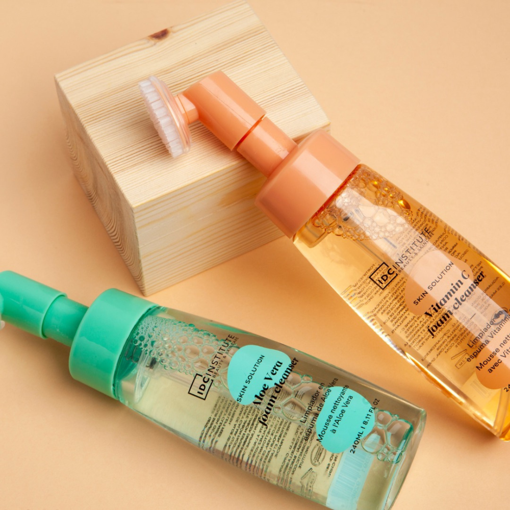 Face cleanser με aloe vera και silicone brush