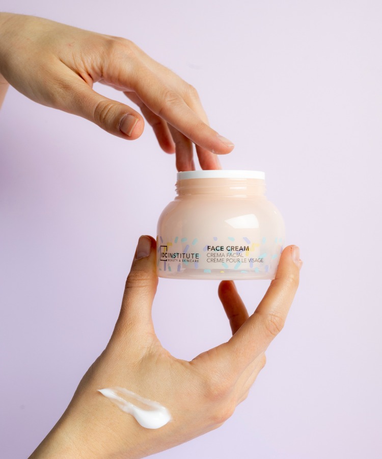 ΚΡΕΜΑ ΠΡΟΣΩΠΟΥ CANDY CARAMEL 50ml – ΜΕ ΒΙΤΑΜΙΝΗ C - Image 3